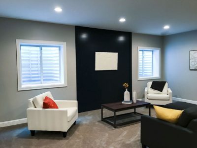 21_969 S High Street